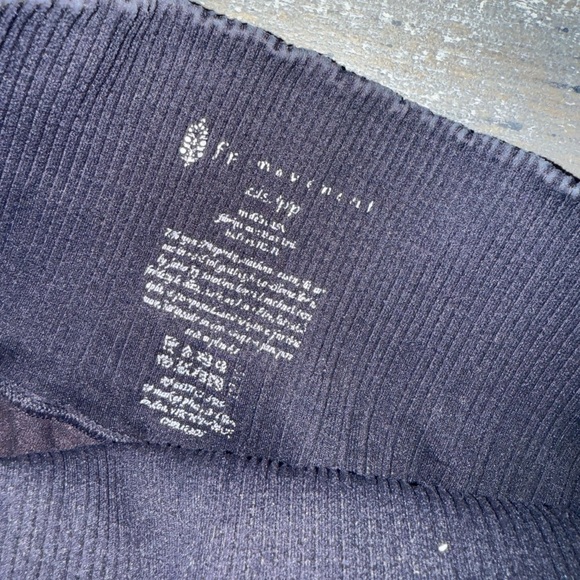 Women's Black Leggings - Picture 5 of 5